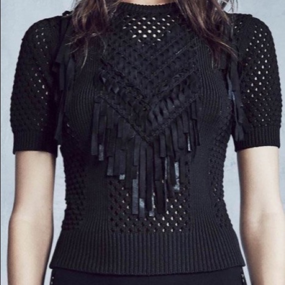 Ellie Tahari tassels netted top ( Black, S)